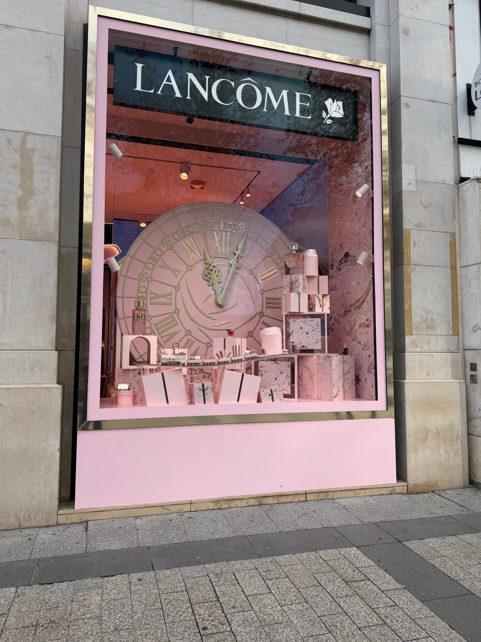 Lancôme Opens New Flagship Store on the Champs-Élysées in Paris